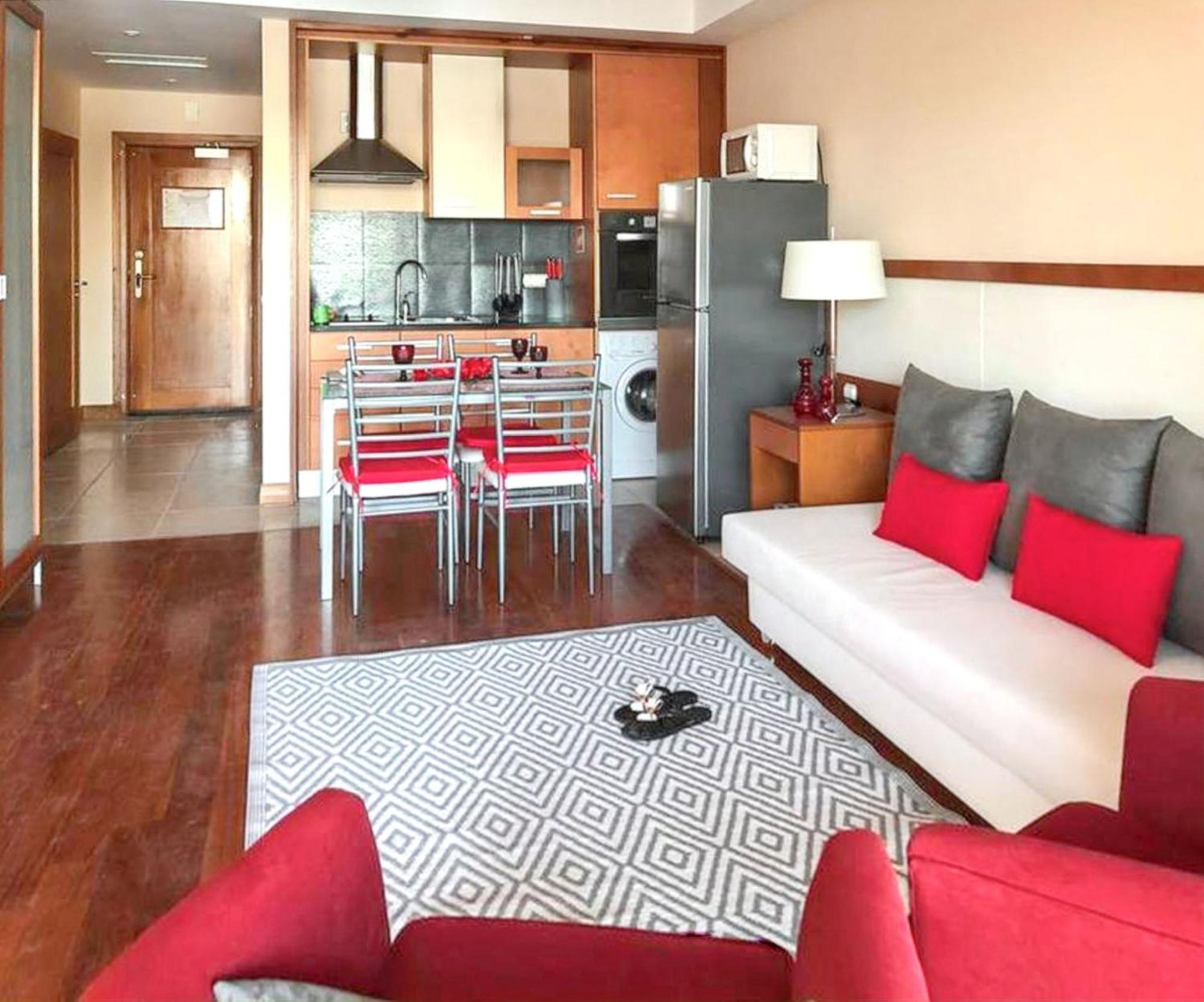 Charming Apartment In Estombar With Private Pool. Zewnętrze zdjęcie