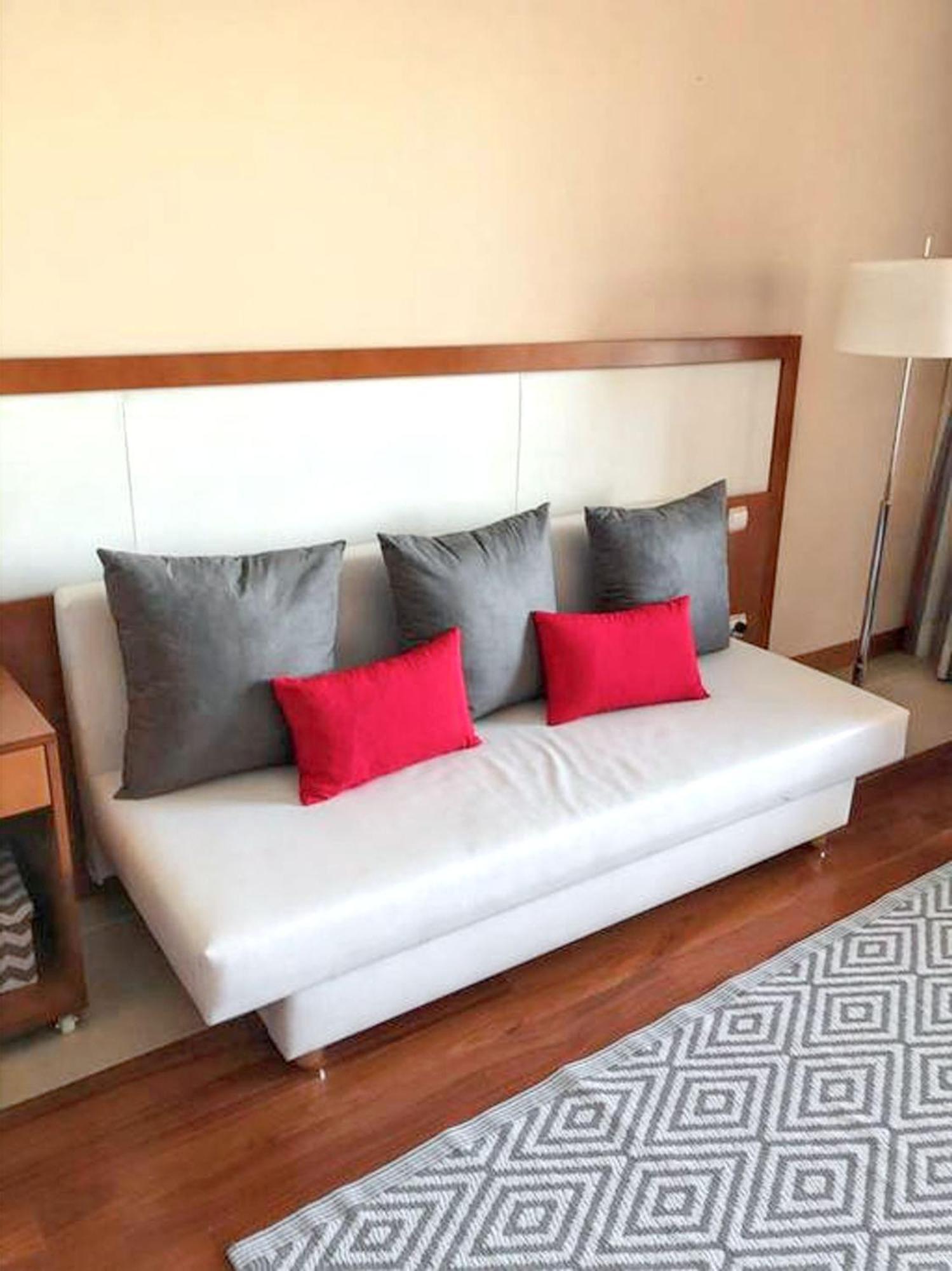 Charming Apartment In Estombar With Private Pool. Zewnętrze zdjęcie