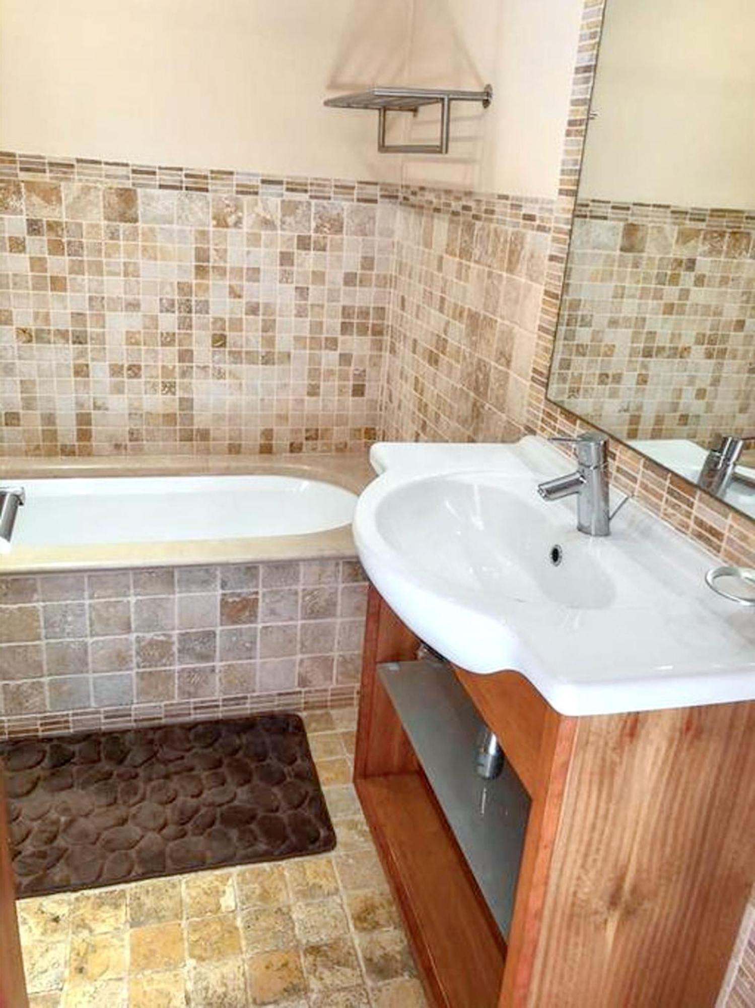 Charming Apartment In Estombar With Private Pool. Zewnętrze zdjęcie